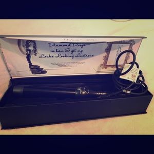 Diamond Infused Curling Iron by Brilliance NewYork